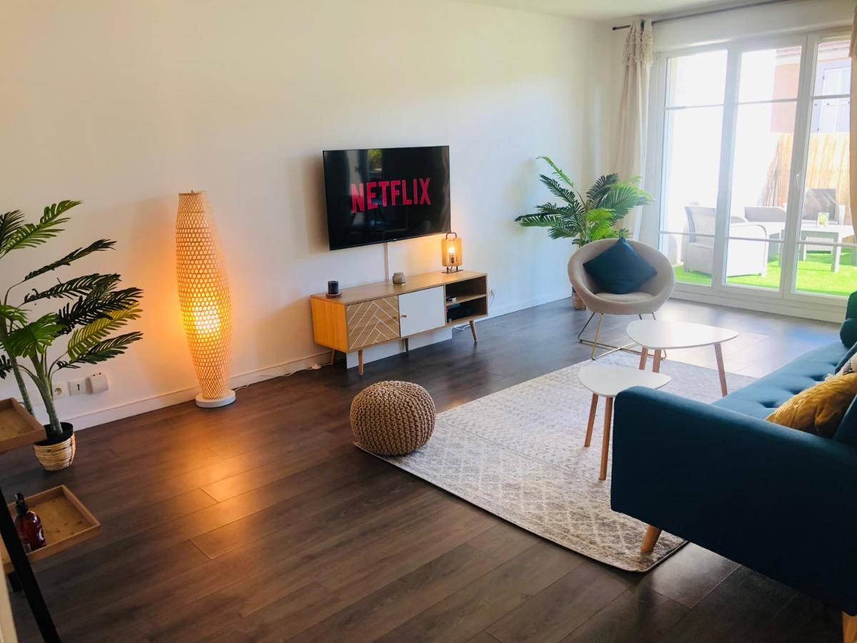 마그니 레 홍그레 7 Minutes Disney/Netflix/Terrace/Car Park 아파트 외부 사진